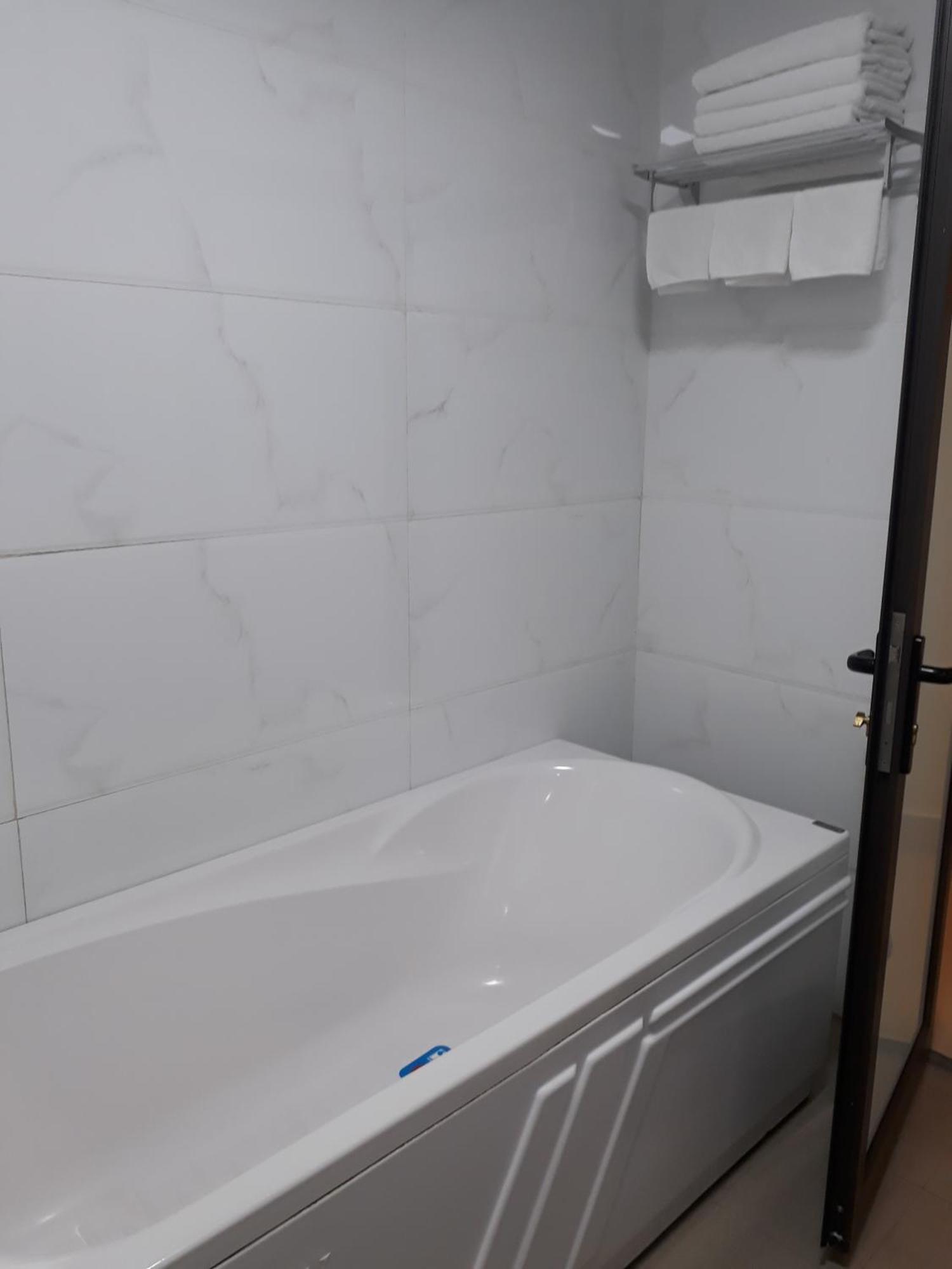Anova 2 Transit Hotel-Airport Ханой Екстер'єр фото